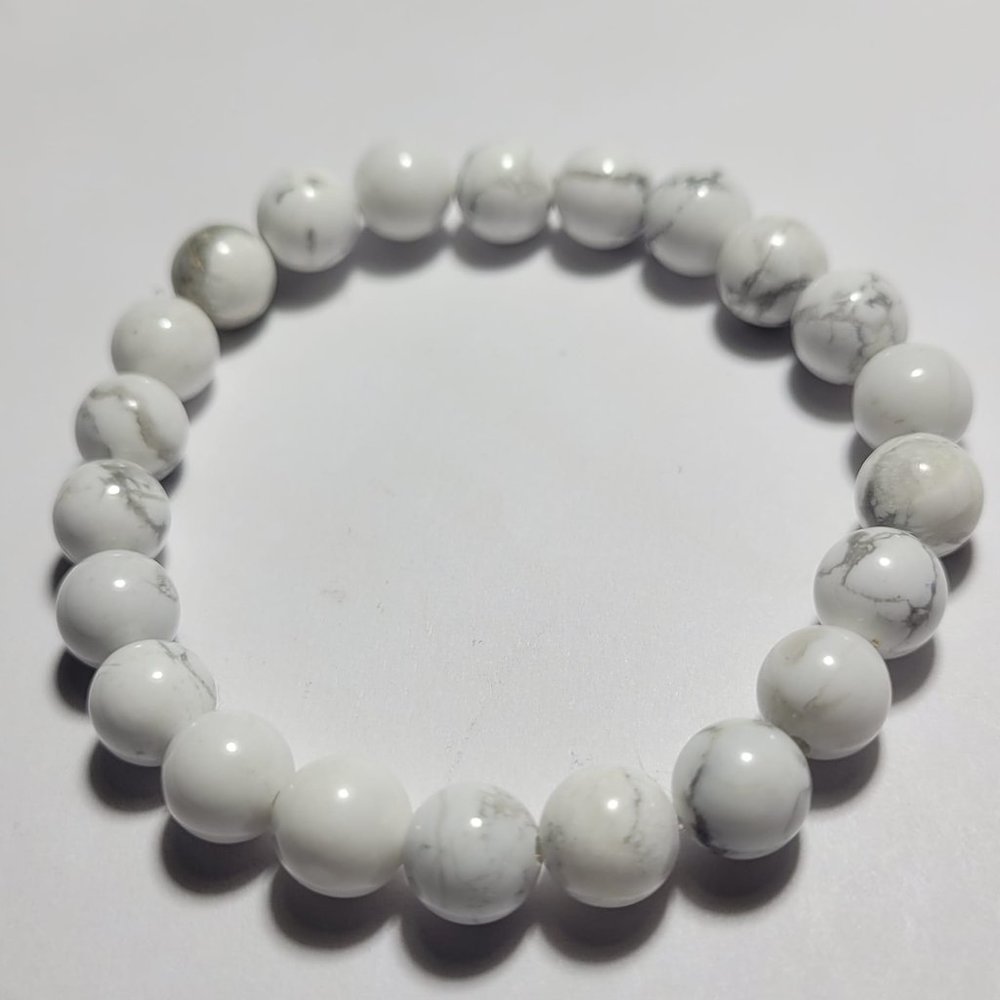 Natural Howlite Crystal Beaded Bracelet 8mm 8"
